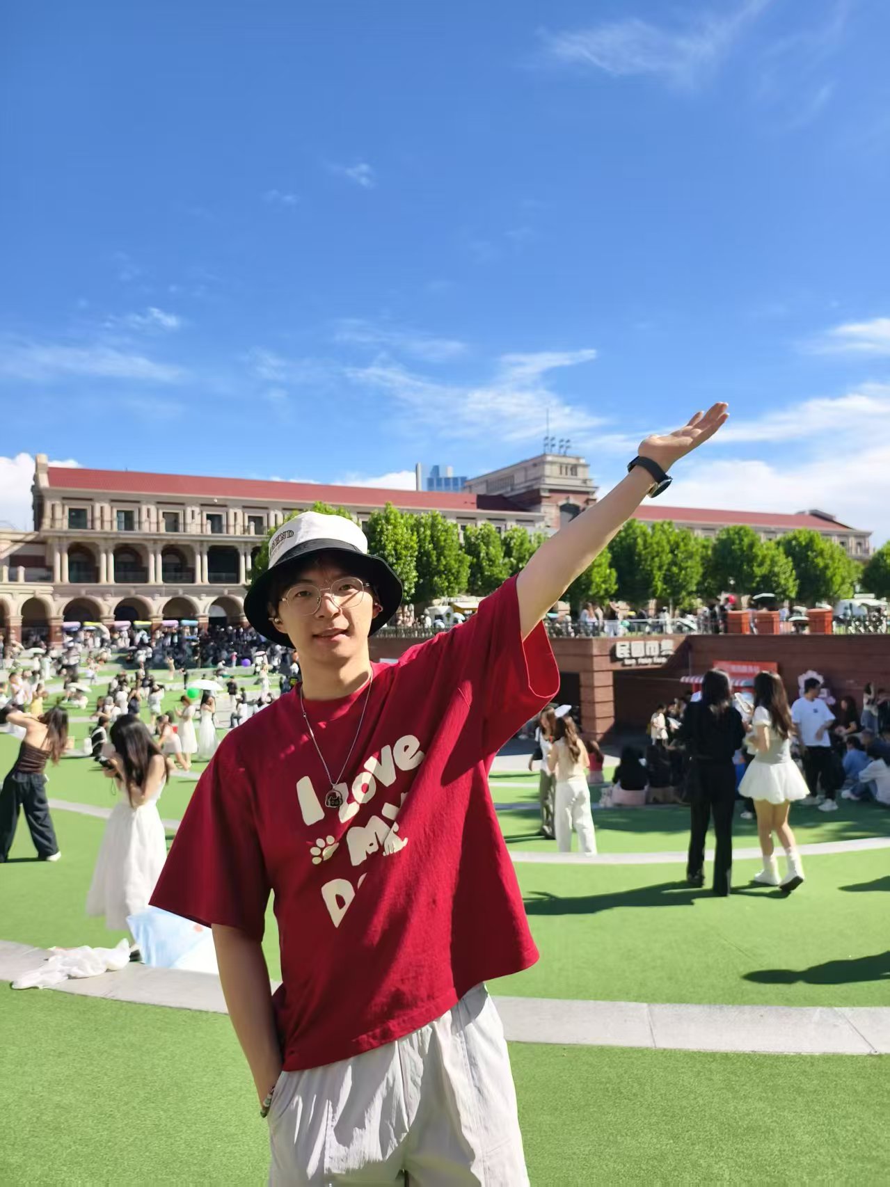 王来彩