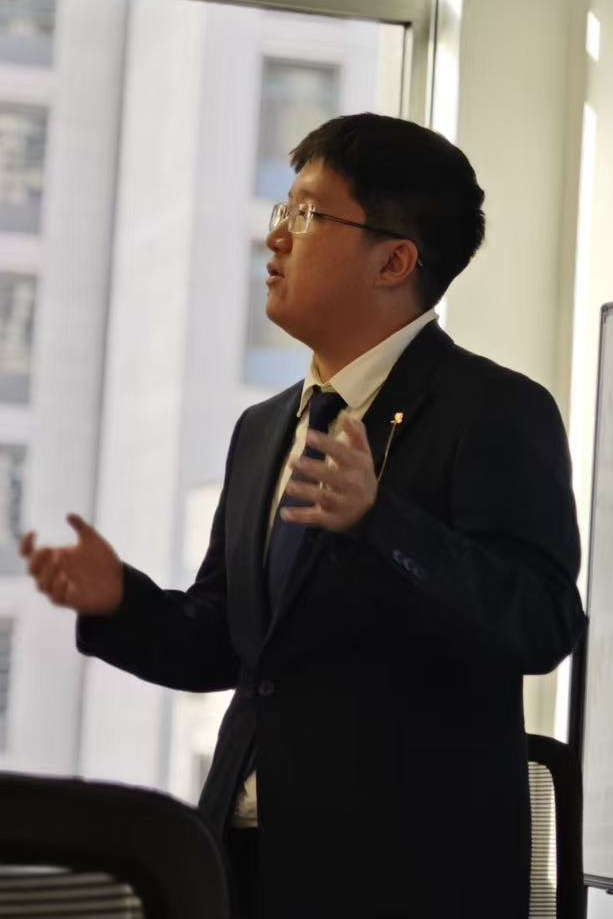 陈嘉杰